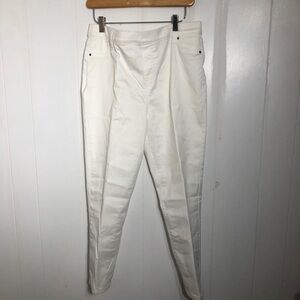 Womens White Summer Ankle Pants.12. Elastic waist